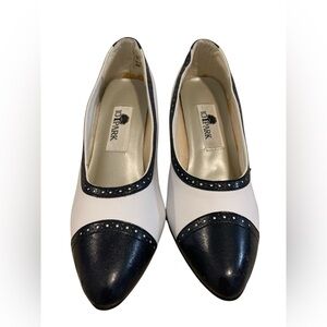 Vintage 101 PARK Black & White Cap Toe Pumps | Spectator Style Heels | Size 7.5M